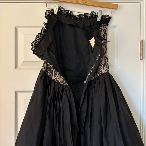 Vintage Gunne Sax Black Gold Dark Floral Lace Strapless Prom Dress Gown Goth - Picture 11 of 16